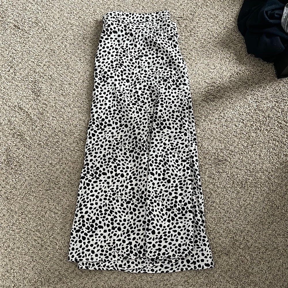 2XL black and white animal print SHEIN skirt